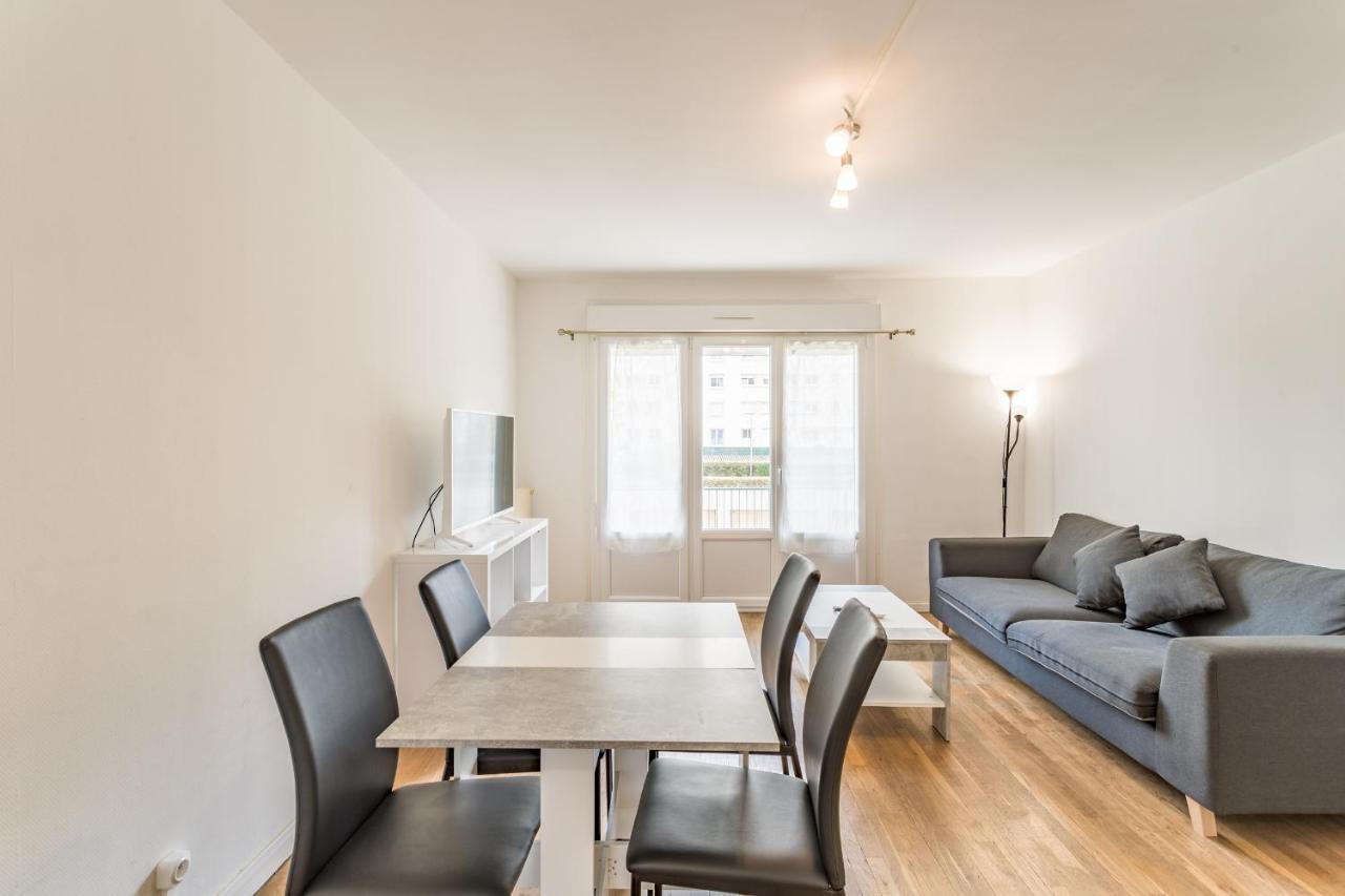Spacieux Appartement - 6 Personnes - Parking Gratuit Saint-André-les-Vergers Екстериор снимка