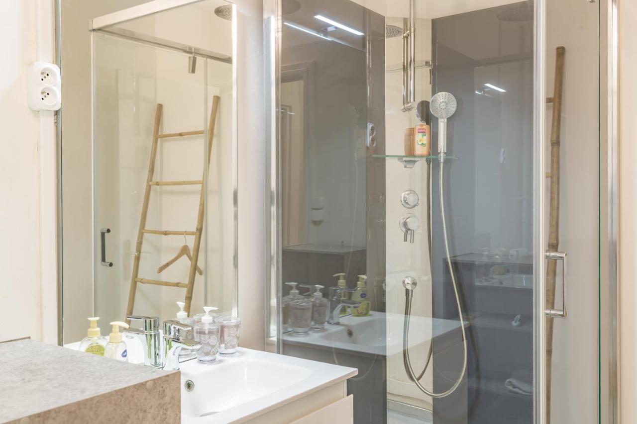 Spacieux Appartement - 6 Personnes - Parking Gratuit Saint-André-les-Vergers Екстериор снимка