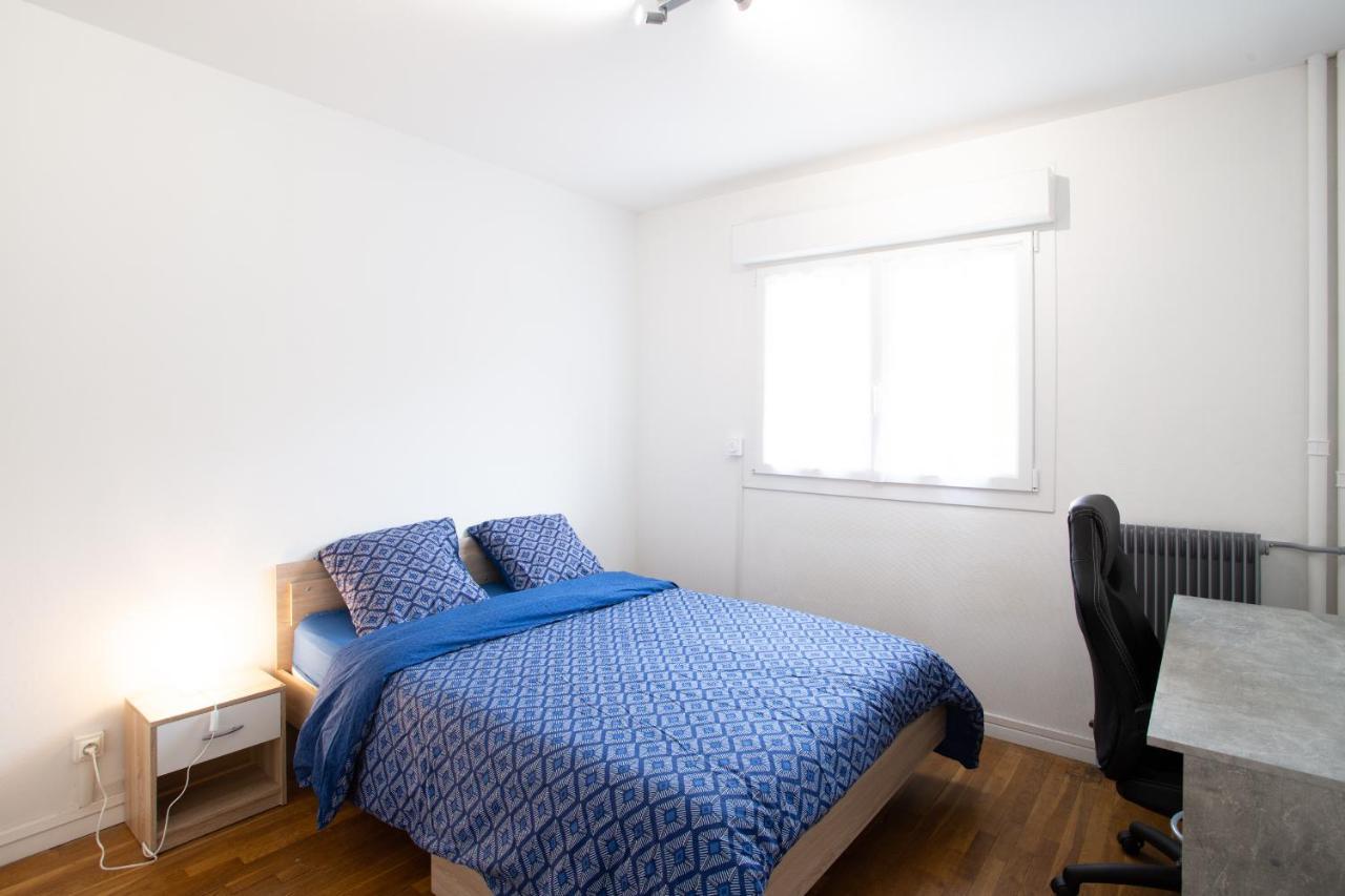 Spacieux Appartement - 6 Personnes - Parking Gratuit Saint-André-les-Vergers Екстериор снимка